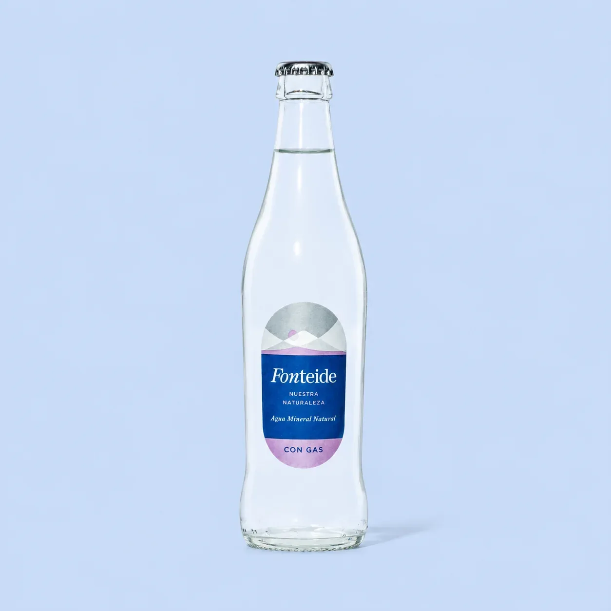Botella de 33 cl de agua mineral natural Fonteide con gas en vidrio retornable
