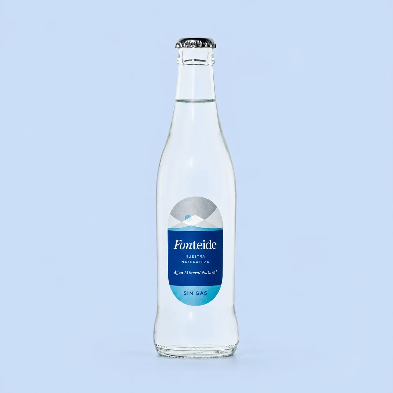 Botella de 33 cl de agua mineral natural Fonteide sin gas en vidrio retornable